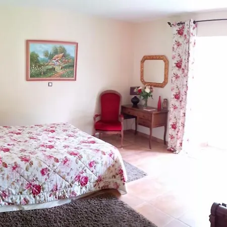 Le Presbytere De Bed & Breakfast 3*