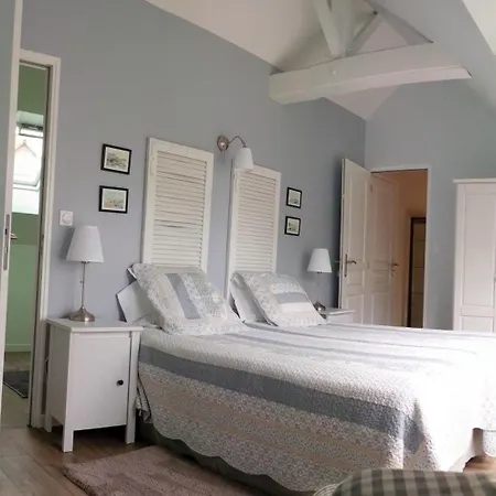 Le Presbytere De Bed & Breakfast